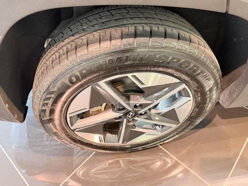 Used 2025 Hyundai Tucson SEL AWD/4WD image 48