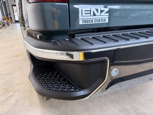 Used 2025 Chevrolet Silverado 2500 LT image 16