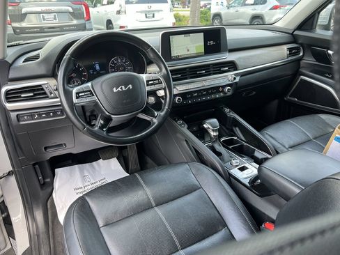 Used 2022 Kia Telluride EX w/ EX Premium Package AWD/4WD image 30