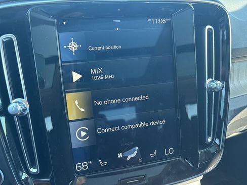 Used 2020 Volvo XC40 T5 Inscription w/ Protection Package Premier image 18