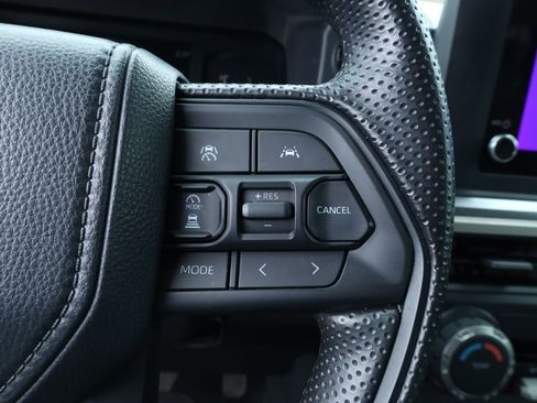 Used 2025 Toyota Tacoma SR5 image 18