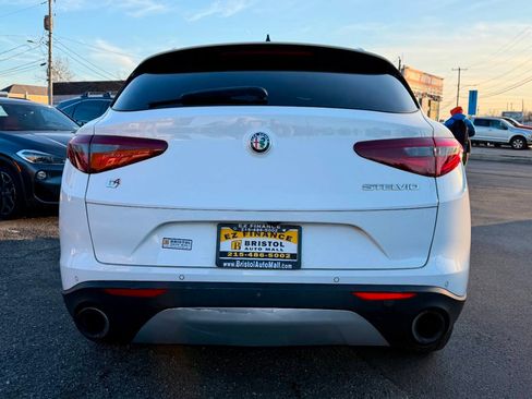 Used 2020 Alfa Romeo Stelvio AWD w/ Cold Weather Package image 6