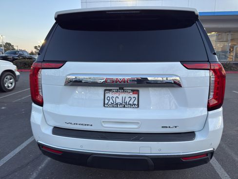 Used 2023 GMC Yukon SLT image 5