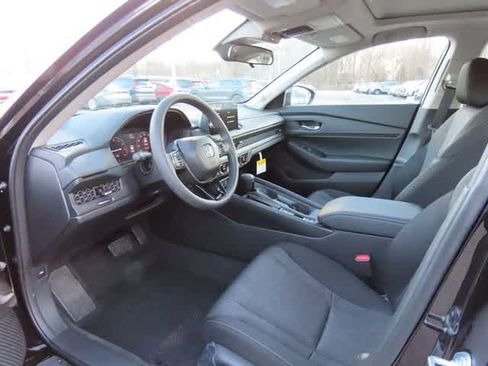 New 2026 Honda Accord SE image 2