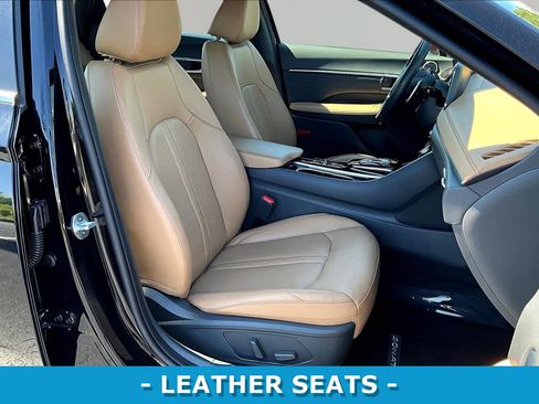 Used 2021 Hyundai Sonata Limited FWD image 29