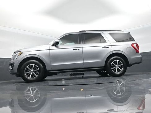 Used 2020 Ford Expedition XLT image 20