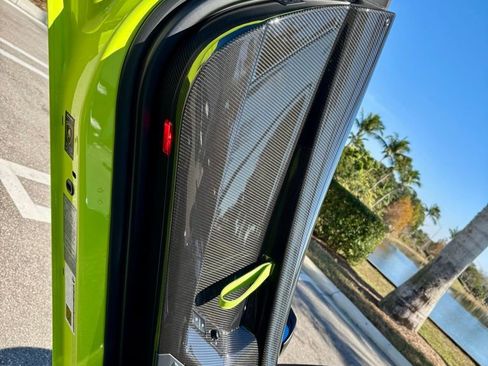 Used 2016 Lamborghini Aventador LP 750-4 Superveloce image 20