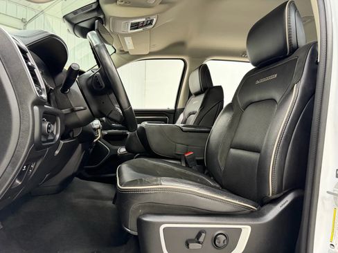 Used 2022 RAM 1500 Laramie image 15