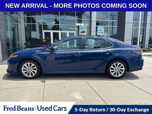 Used 2023 Toyota Camry LE FWD image 6