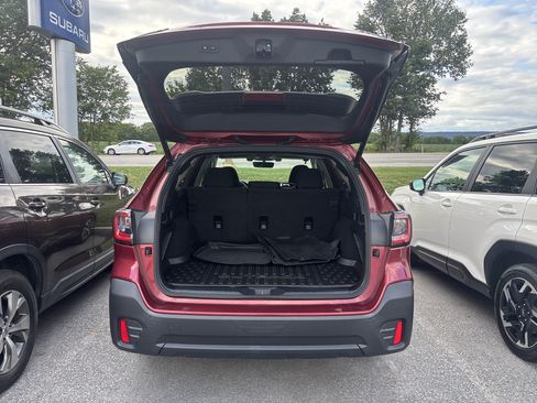 Used 2022 Subaru Outback Premium AWD/4WD image 34