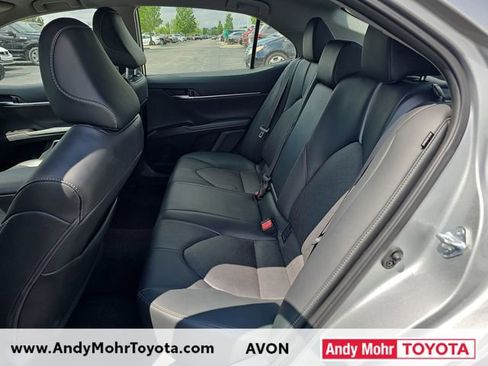 Used 2024 Toyota Camry XSE FWD image 11