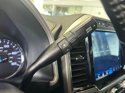 Used 2022 Ford F250 Lariat w/ Lariat Ultimate Package image 14