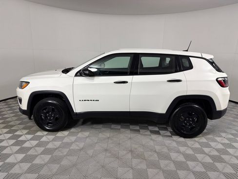 Used 2021 Jeep Compass Sport image 8
