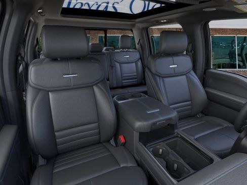 New 2025 Ford F250 Platinum w/ Tremor Off-Road Package image 10
