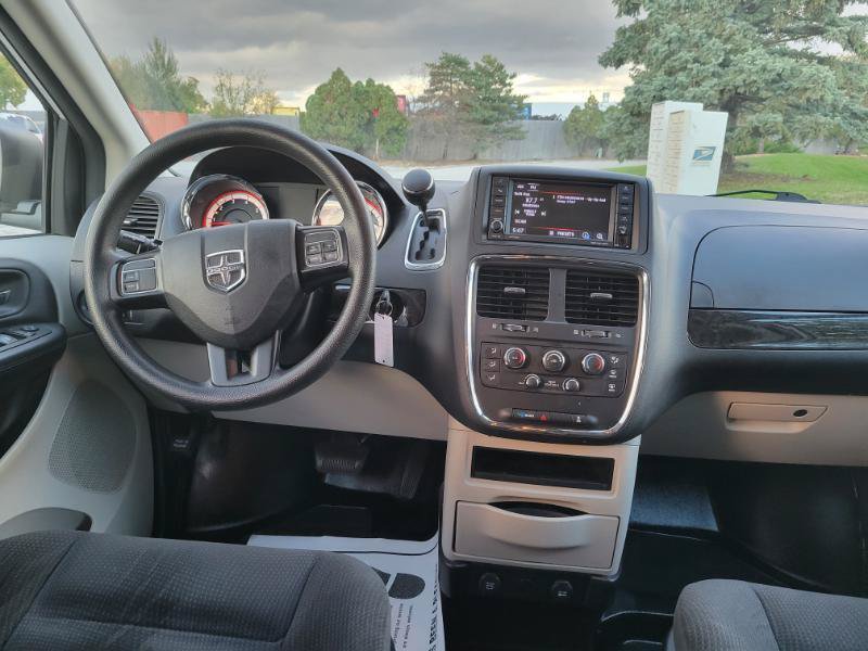 Used 2019 Dodge Grand Caravan SE w/ Power Convenience Group I FWD image 26