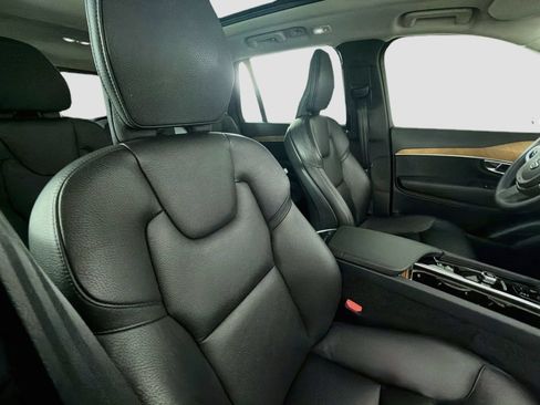 Certified 2023 Volvo XC90 B6 Plus w/ Protection Package Premier AWD/4WD image 30