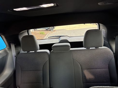 New 2026 Chevrolet Traverse LT image 13