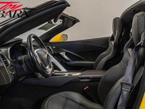 Used 2015 Chevrolet Corvette Z06 w/ 3LZ Preferred Equipment Group image 35