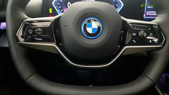Used 2024 BMW i5 eDrive40i w/ M Sport Package RWD image 58