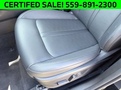 Certified 2025 Kia Sorento S AWD/4WD image 10