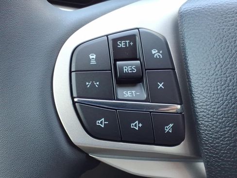 Certified 2026 Ford Explorer Active RWD image 25
