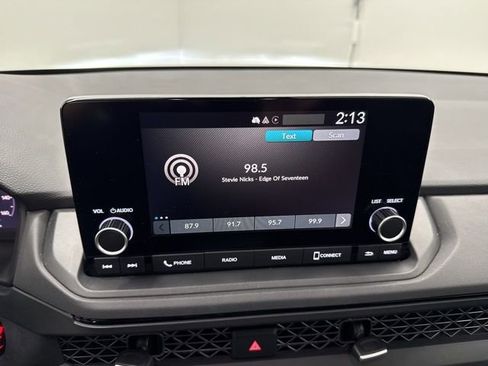 Certified 2023 Honda Accord EX image 28