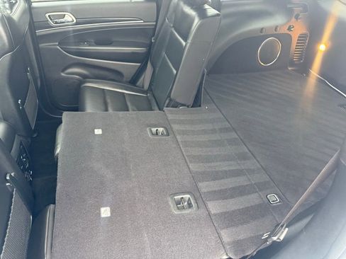 Used 2020 Jeep Grand Cherokee Limited w/ Luxury Group II image 51