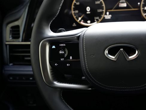 New 2026 INFINITI QX80 4WD image 10
