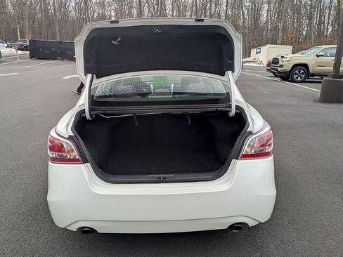 Used 2013 Nissan Altima 2.5 S FWD image 21