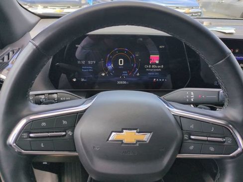 Certified 2025 Chevrolet Equinox LT FWD image 30
