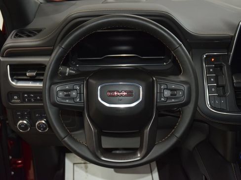 Used 2024 GMC Yukon AT4 AWD/4WD image 38