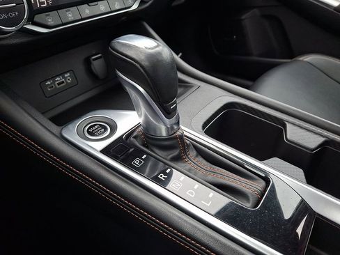 Used 2022 Nissan Sentra SR w/ SR Premium Package image 15