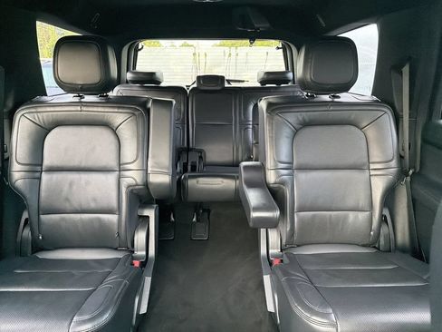 Used 2024 Lincoln Navigator Reserve AWD/4WD image 26