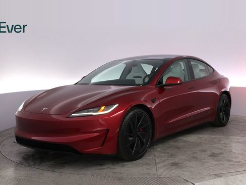 Used 2025 Tesla Model 3 Performance AWD/4WD image 2