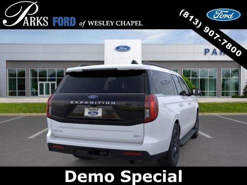 New 2026 Ford Expedition Max Active RWD image 8
