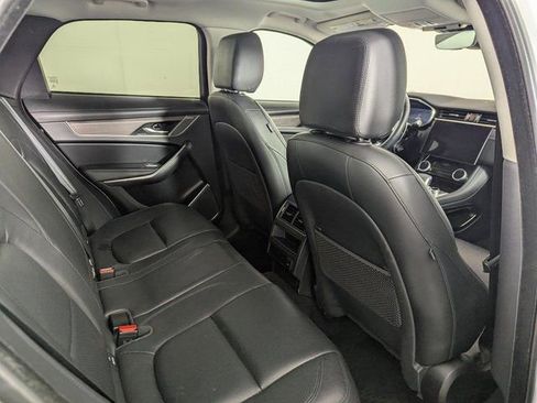 Used 2021 Jaguar F-PACE S image 27