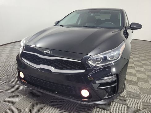 Used 2021 Kia Forte LXS FWD image 15