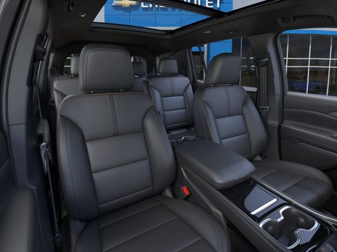 New 2026 Chevrolet Traverse High Country FWD image 16