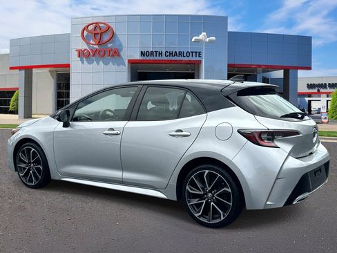 Used 2020 Toyota Corolla XSE FWD image 4