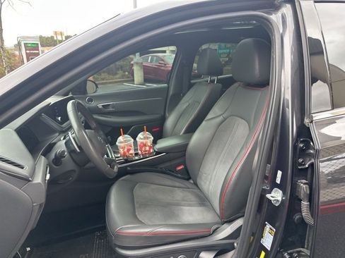 Used 2021 Hyundai Sonata SEL Plus w/ Tech Package image 6