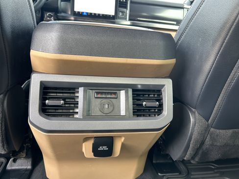 Certified 2025 Ford F250 Lariat w/ Black Appearance Package AWD/4WD image 16