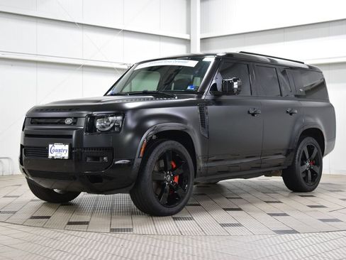 Used 2024 Land Rover Defender 130 X AWD/4WD image 3