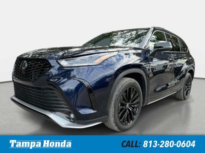 Used 2024 Toyota Highlander LE