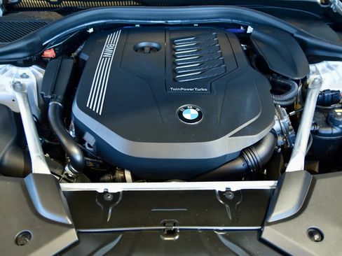Used 2022 BMW 540i xDrive w/ Premium Package AWD/4WD image 30