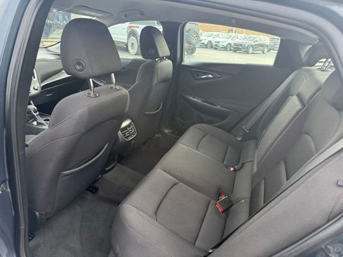 Used 2021 Chevrolet Malibu LT FWD image 14