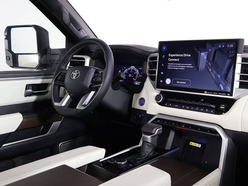 Used 2023 Toyota Tundra Capstone image 33