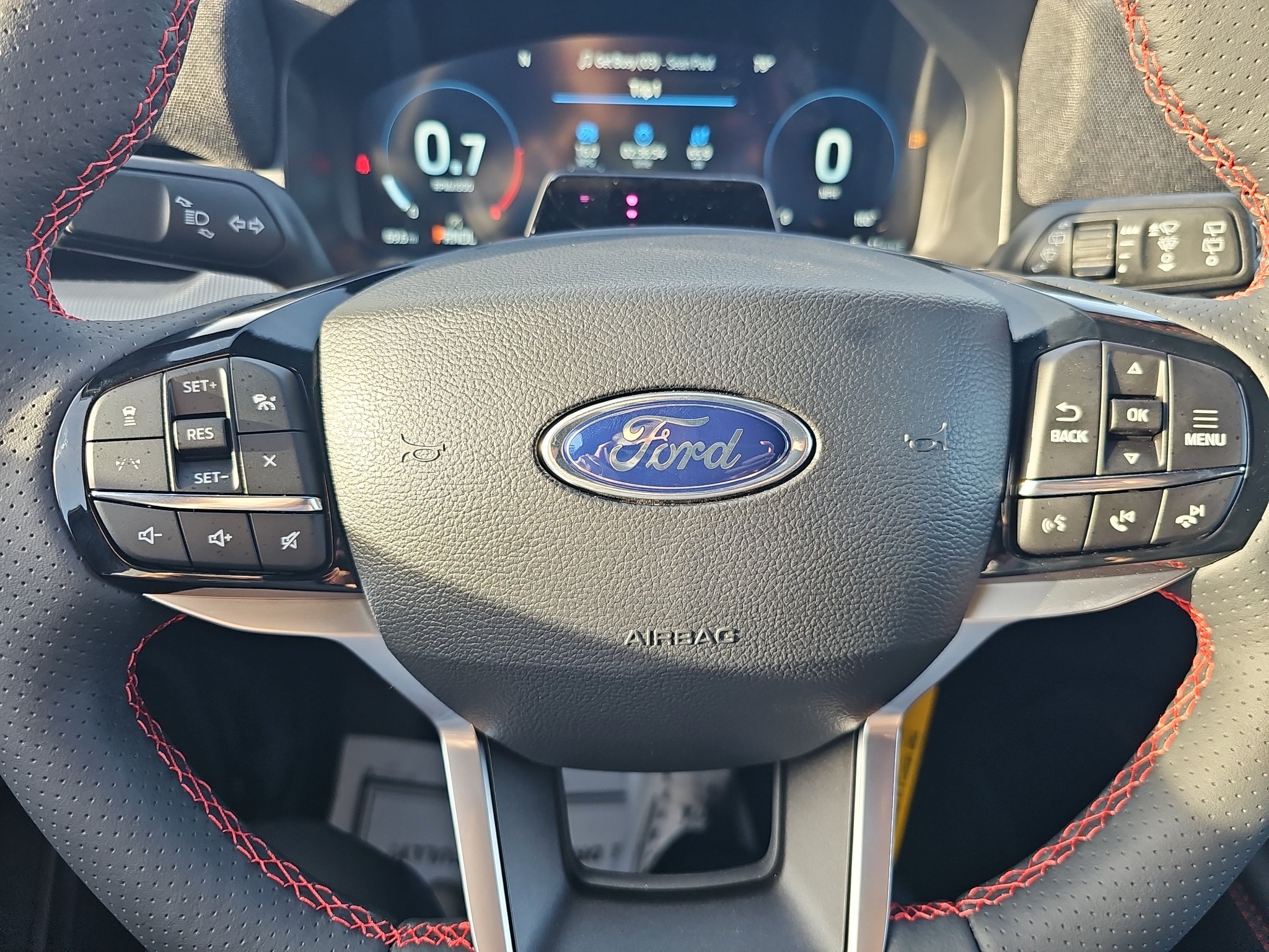 New 2027 Ford Explorer ST-Line w/ Premium Package RWD image 27