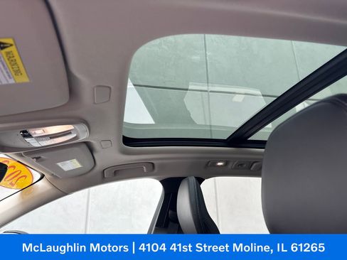 Certified 2023 Volvo XC60 B5 Ultimate w/ Climate Package AWD/4WD image 23