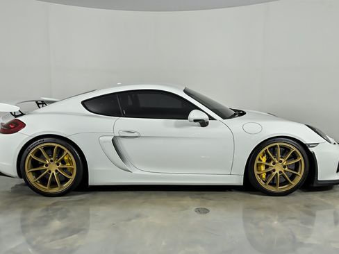 Used 2016 Porsche Cayman GT4 RWD image 11