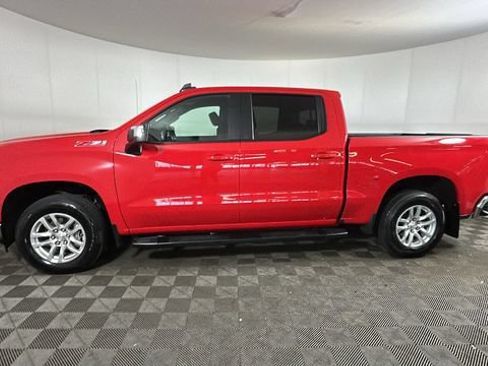 Used 2021 Chevrolet Silverado 1500 LT AWD/4WD image 5